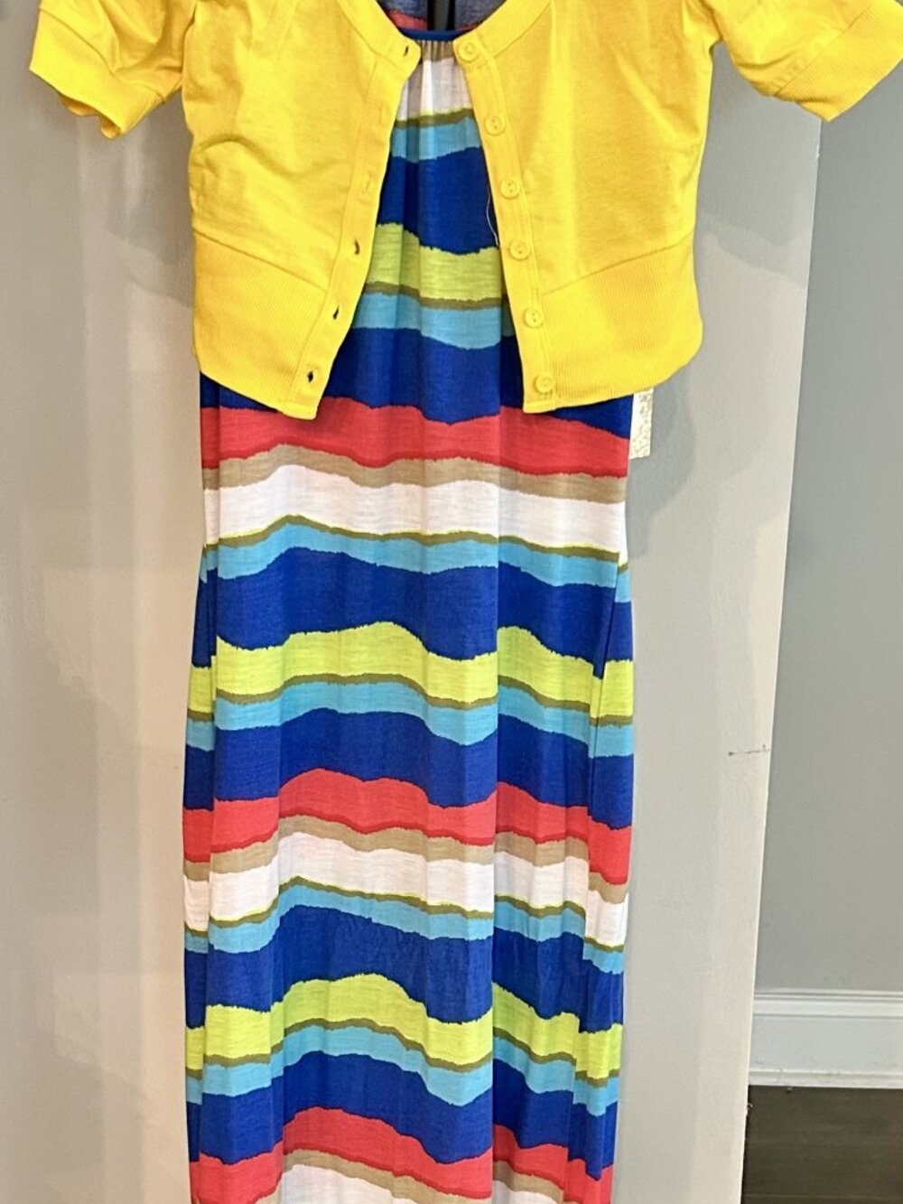 Women's Long/Maxi length Dresses and 1 sweater, lot of 3 items, Sizes Sm/M, Tags